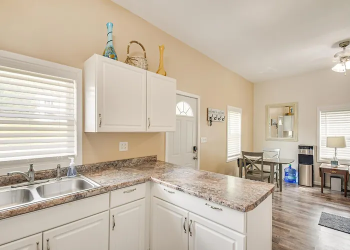 Mississippi River Retreat W/ Views: Walk To Water Casa vacanze *