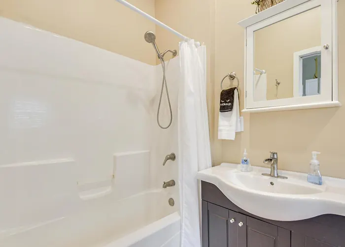 Mississippi River Retreat W/ Views: Walk To Water Casa vacanze Port Byron