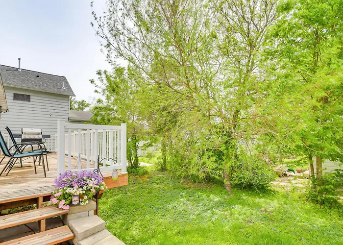 Mississippi River Retreat W/ Views: Walk To Water *