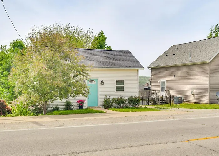 Mississippi River Retreat W/ Views: Walk To Water Casa vacanze *